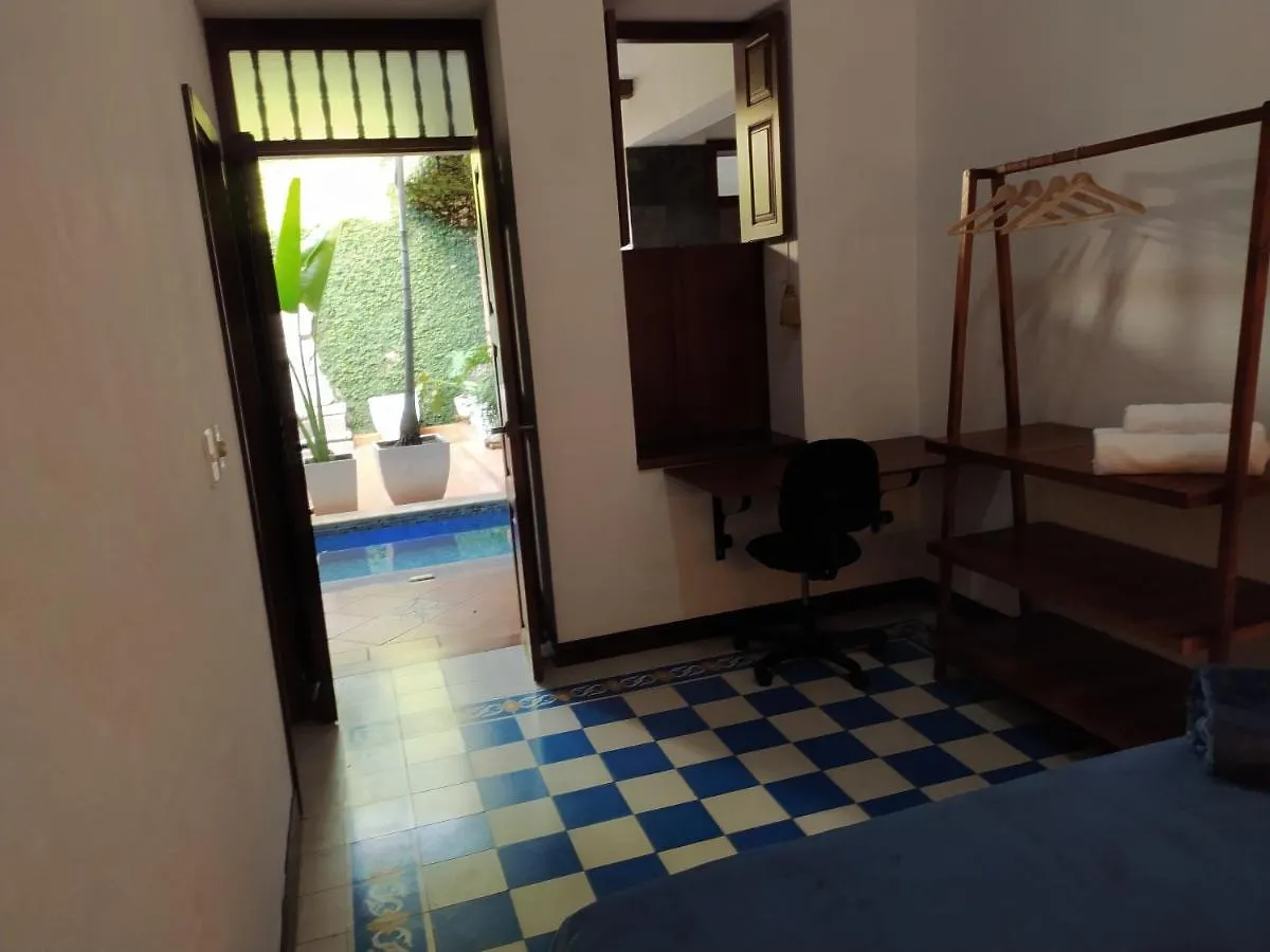 Casa Carambolo Bed & Breakfast Cali