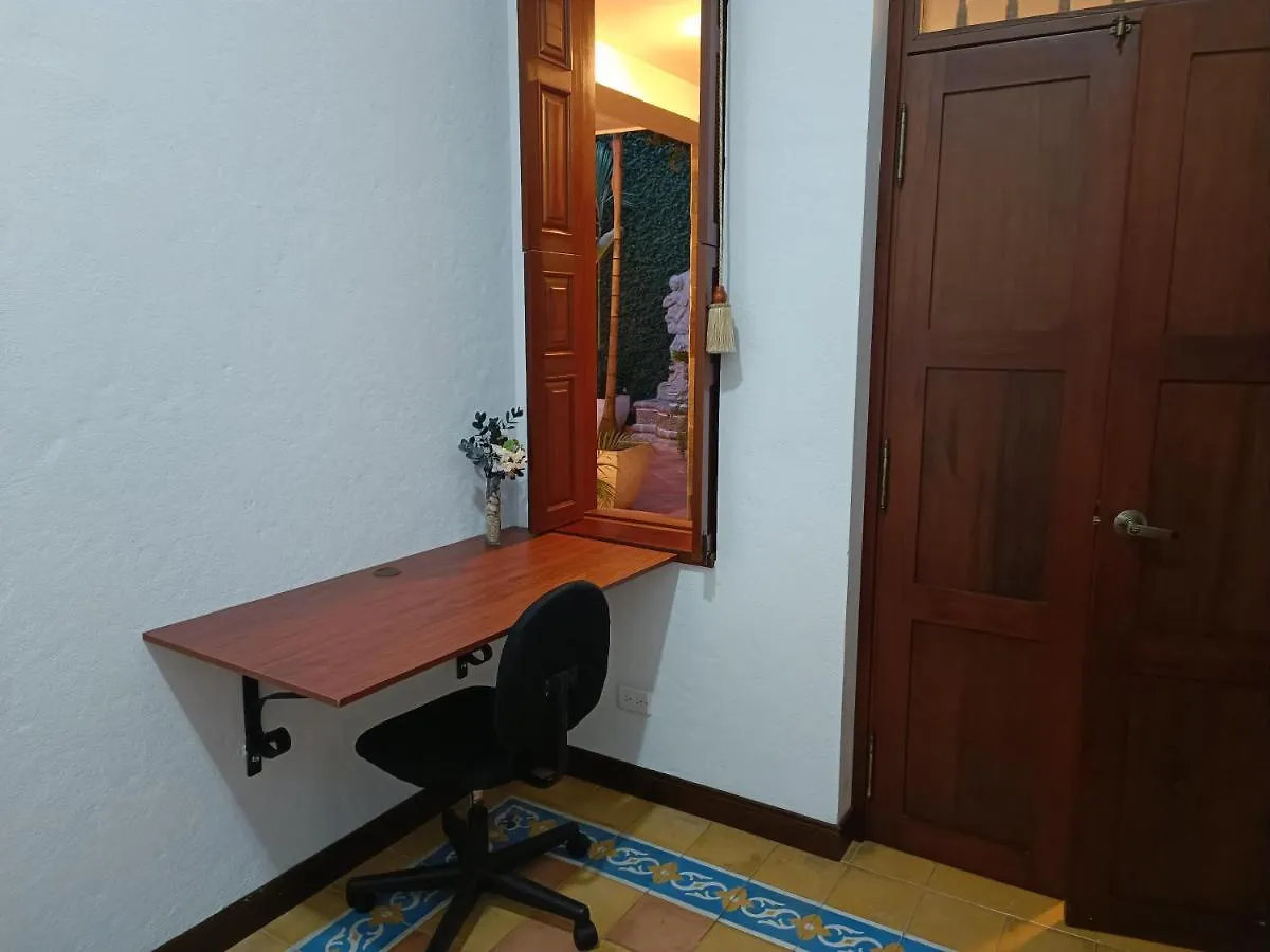 Casa Carambolo Bed & Breakfast Cali