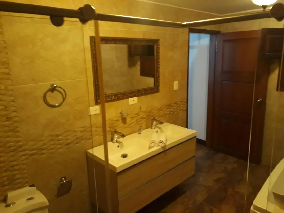 Casa Carambolo Bed & Breakfast Cali