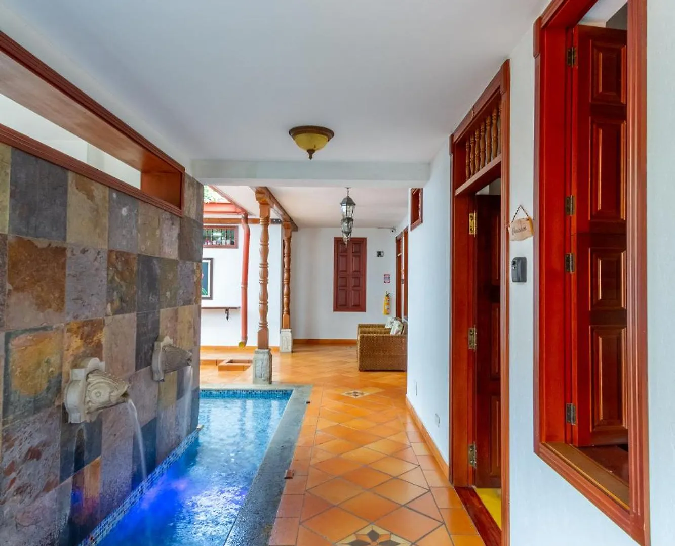 Casa Carambolo Bed & Breakfast Cali