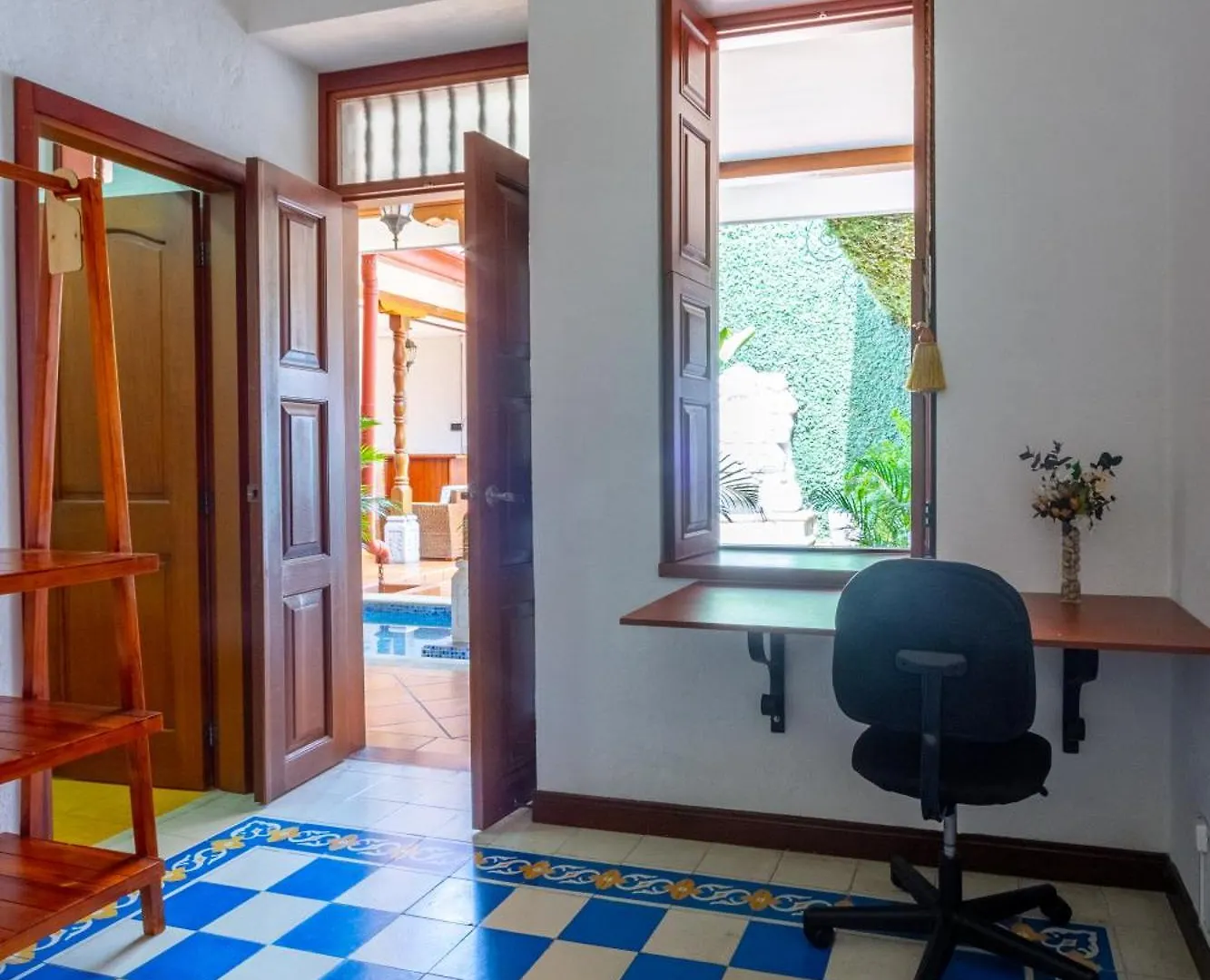 Casa Carambolo Bed & Breakfast Cali